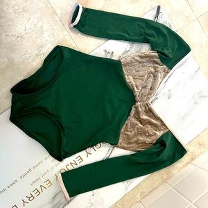 Yumiko leotard in Elli style, V-Toffee and N-Huntress with V-Vanilla trim